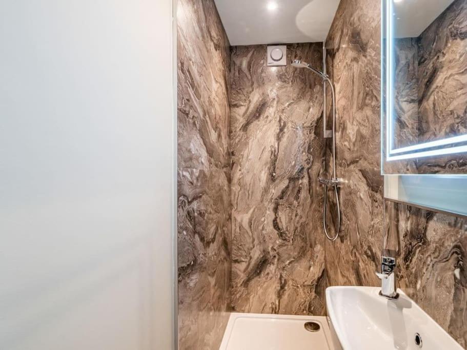 Northdene - 5 Star Lake District Cottage 科克茅斯 外观 照片